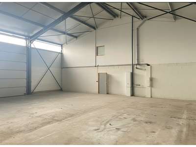 Location Locaux d'activités - Entrepôts à Dinan