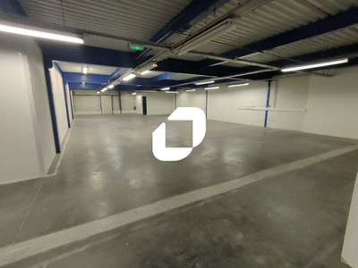Location Locaux d'activités - Entrepôts à Domont