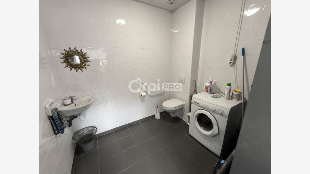 A louer local pro de 180m² à Donzenac prox A20/A89