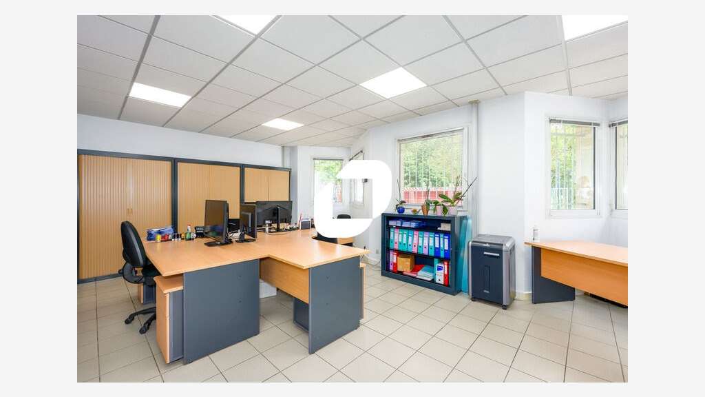 A louer Local d'activité 890m² Draveil