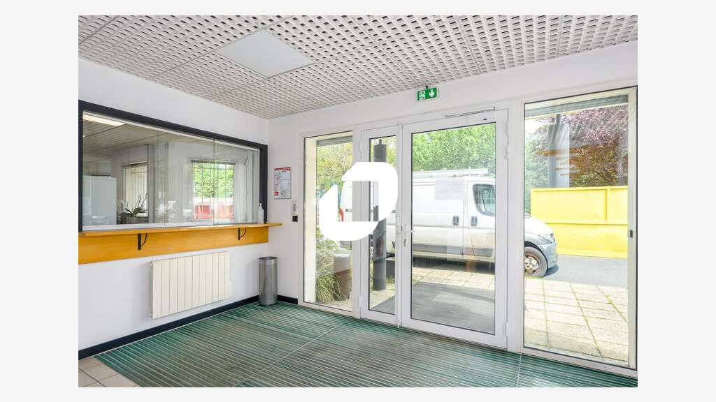 A louer Local d'activité 890m² Draveil