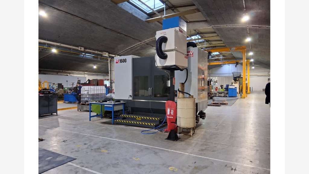 À louer – Local industriel de 3 479 m² à Dreux – E