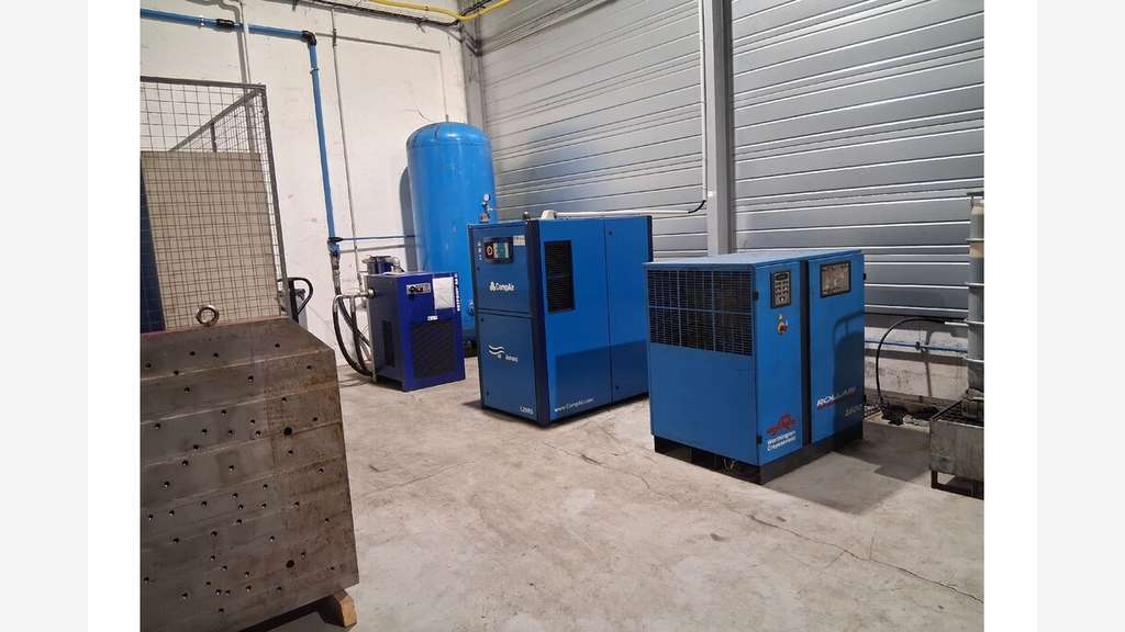 À louer – Local industriel de 3 479 m² à Dreux – E