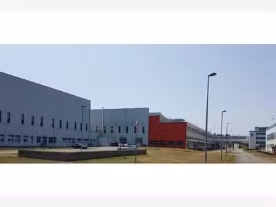 À louer – Local industriel de 3 479 m² à Dreux – E