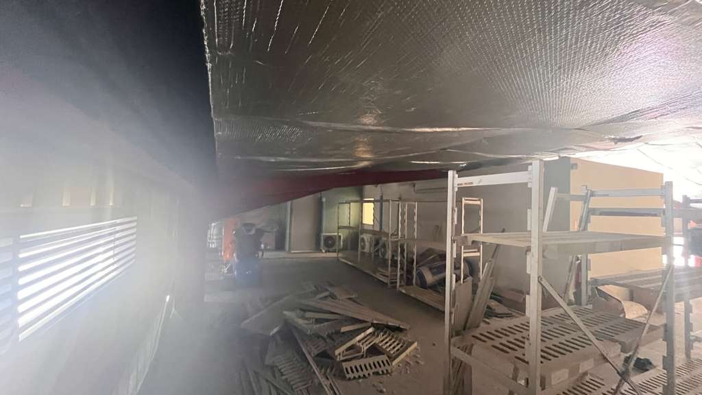 A louer dépôt de 360m² emplacement central Ducos