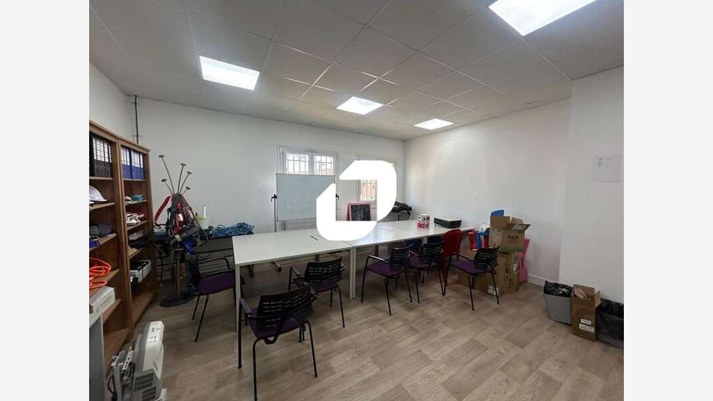 A louer Local d'activité 150m² Eaubonne