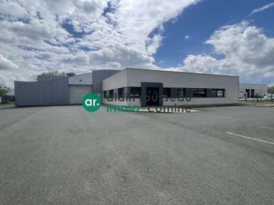 Location Locaux d'activités - Entrepôts à Écouflant