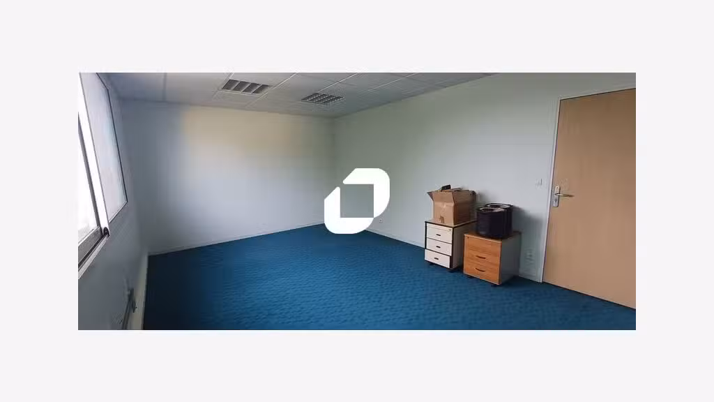 A louer Local d'activité 628m² Ecquevilly