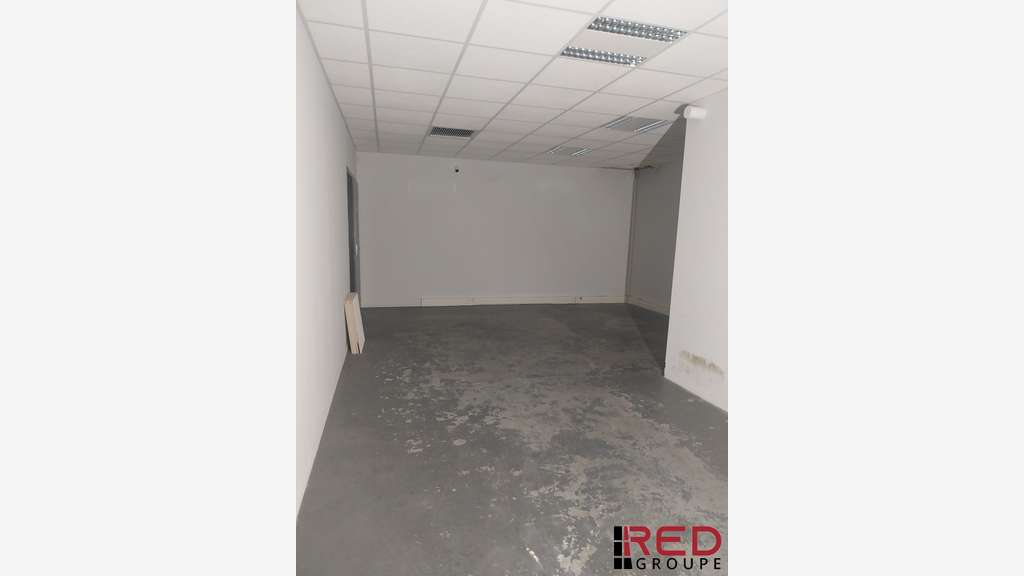 Bureau 105m² à louer ZI des Jalassières