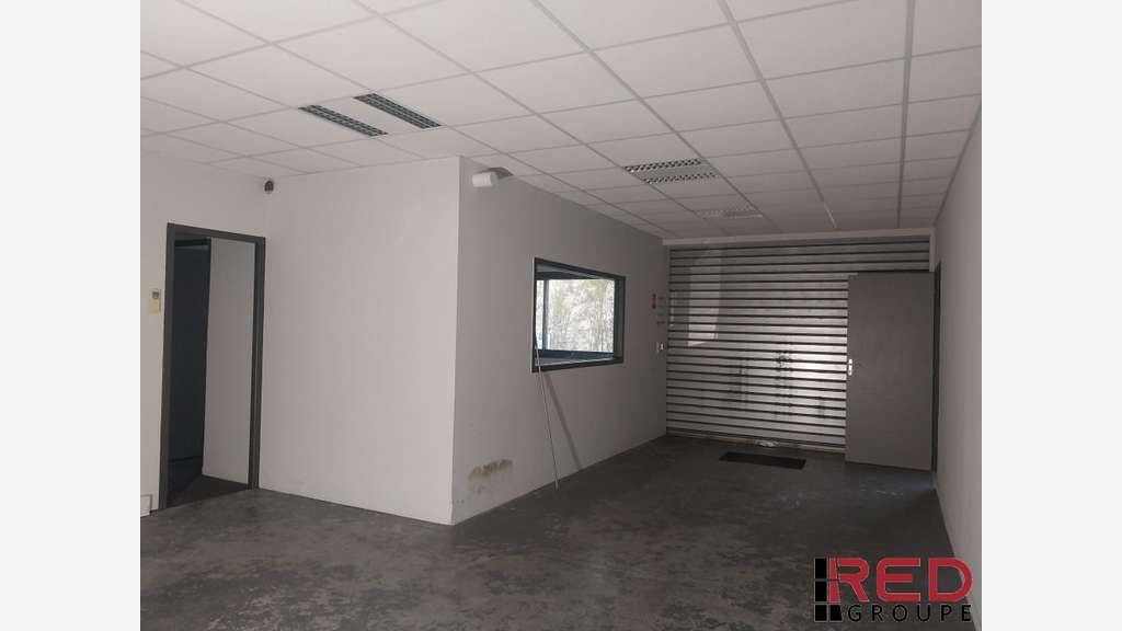 Bureau 105m² à louer ZI des Jalassières