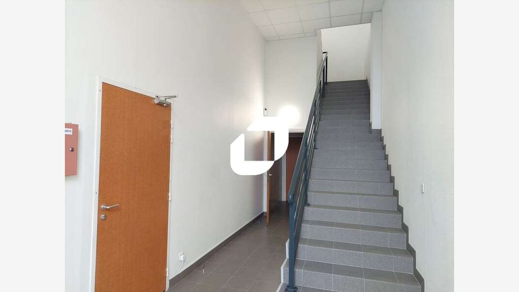 A louer Local d'activité 534m² Elancourt