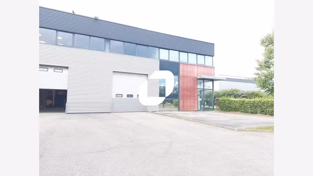 A louer Local d'activité 515m² Elancourt