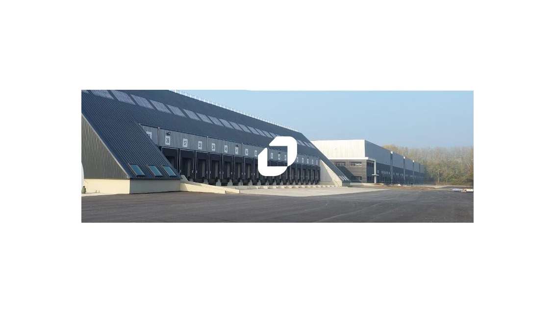 A louer Local d'activité 7411m² Emerainville
