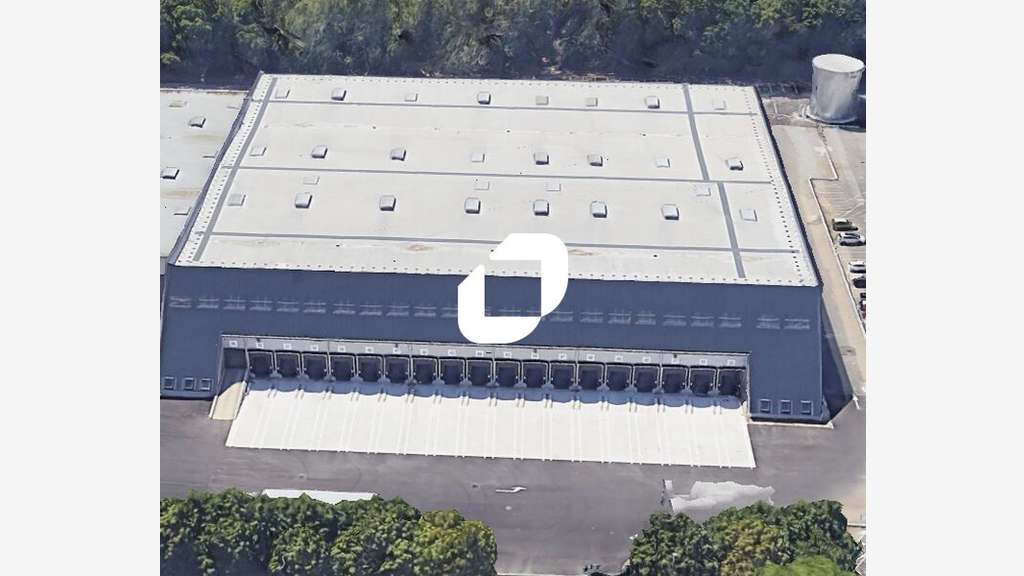 A louer Local d'activité 7411m² Emerainville