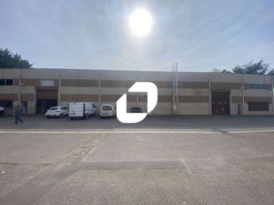 Location Locaux d'activités - Entrepôts à Ennery