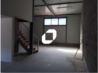 Location Locaux d'activités - Entrepôts à Ennery