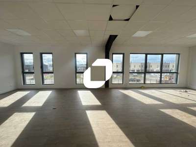A louer Local d'activité 218m² Ennery