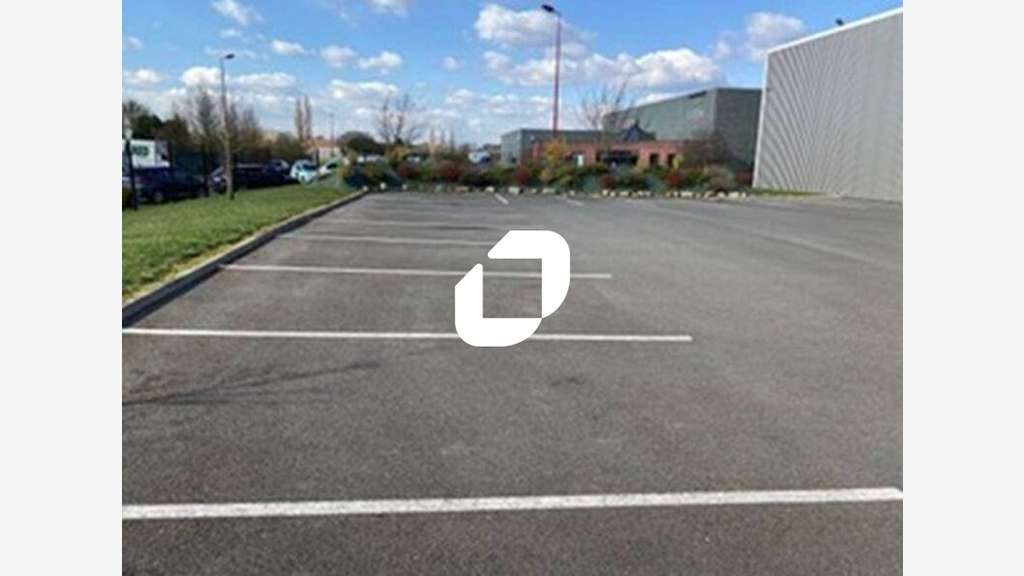 A louer Local d'activité 722m² Ennevelin