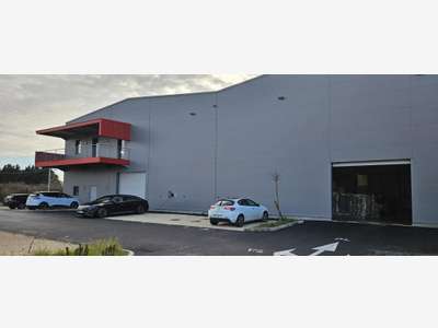 À louer – Entrepôt de 1 250 m² à Entra