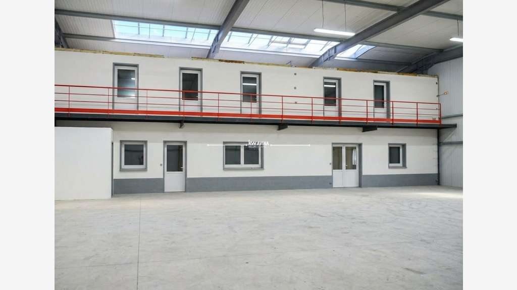 Loue bâtiment cial logistique 1 116m² Éperlecques