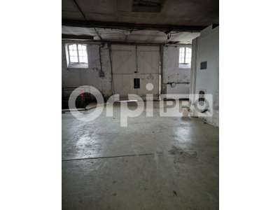 Location Locaux d'activités - Entrepôts à Épernay