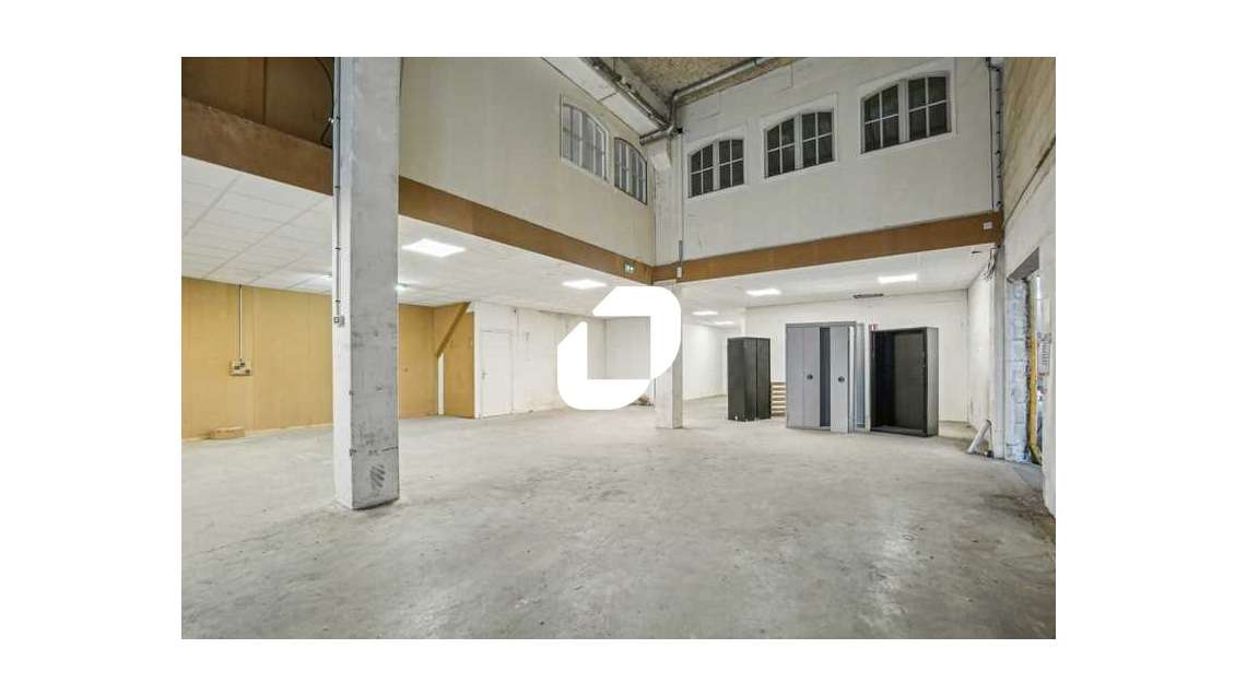 A louer Local d'activité 322m² Epinay sur seine