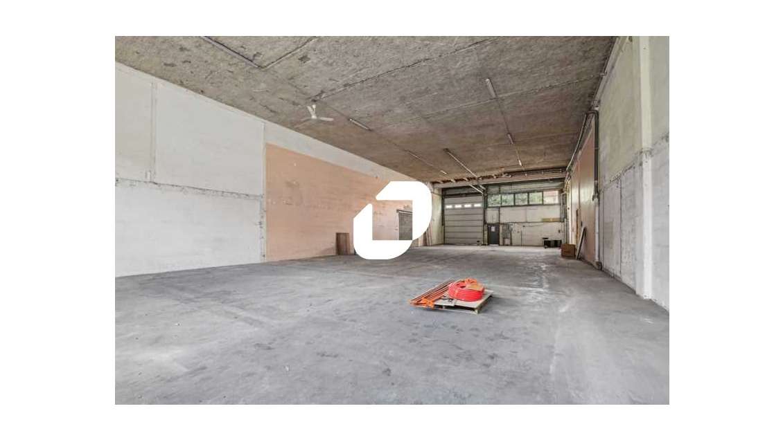 A louer Local d'activité 679m² Epinay sur seine