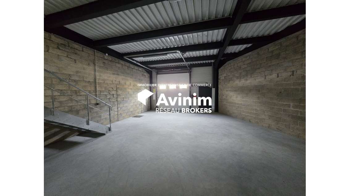 A LOUER EPINAY STOCKAGE NEUF 160 M²