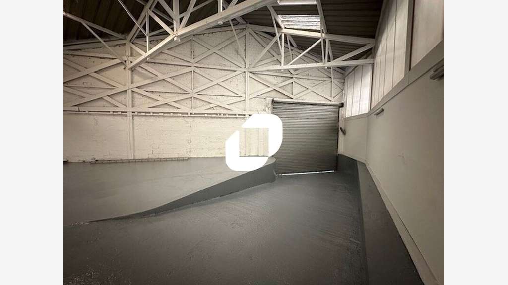 A louer Local d'activité 680m² Epinay sur seine