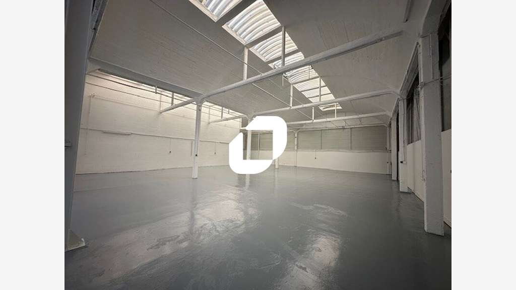 A louer Local d'activité 680m² Epinay sur seine