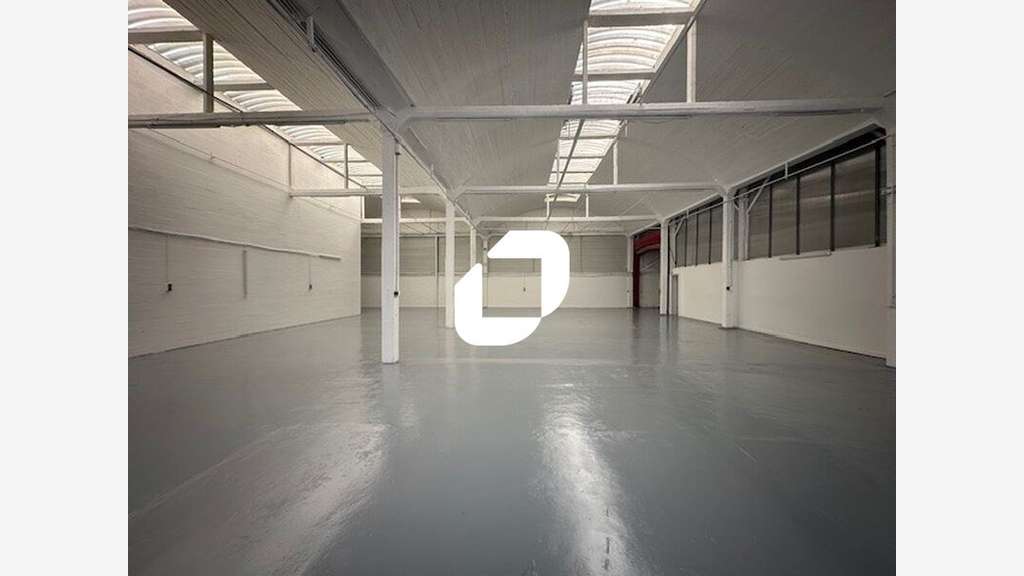 A louer Local d'activité 680m² Epinay sur seine