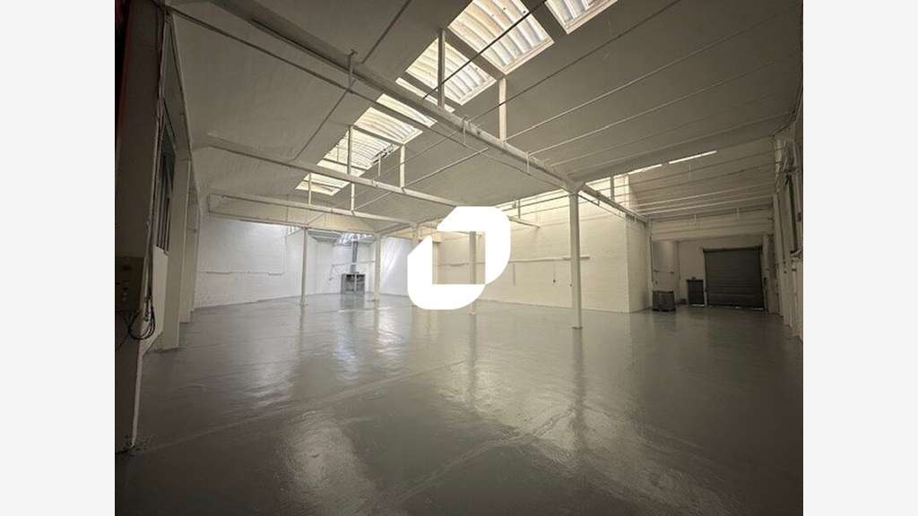 A louer Local d'activité 680m² Epinay sur seine