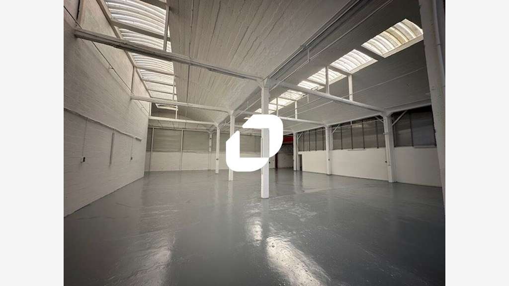A louer Local d'activité 680m² Epinay sur seine