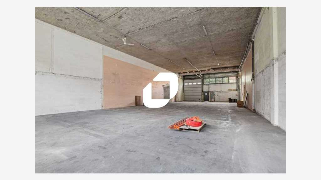 A louer Local d'activité 679m² Epinay sur seine