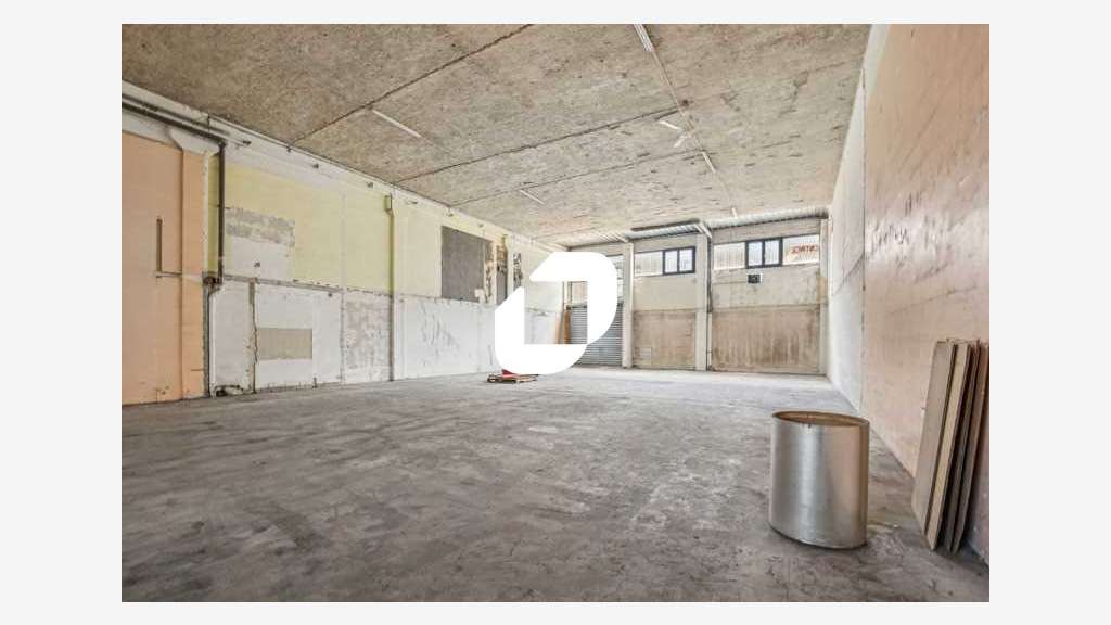 A louer Local d'activité 679m² Epinay sur seine