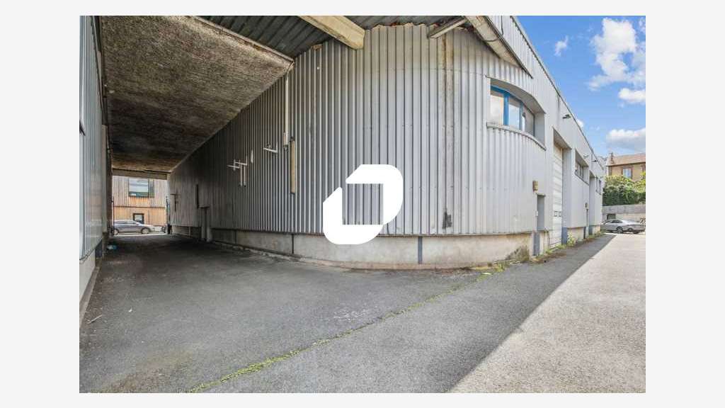 A louer Local d'activité 953m² Epinay sur seine