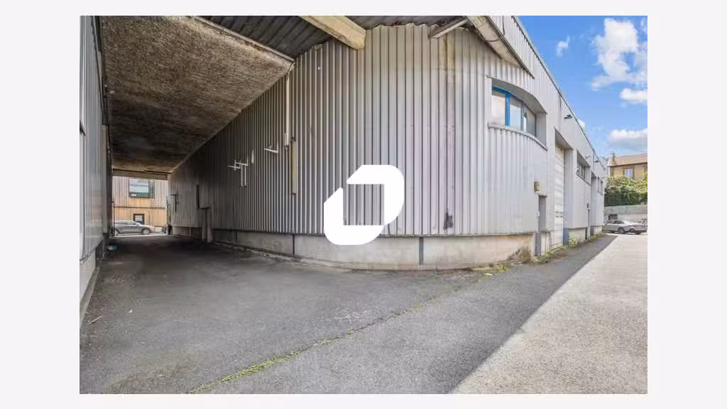A louer Local d'activité 1275m² Epinay sur seine