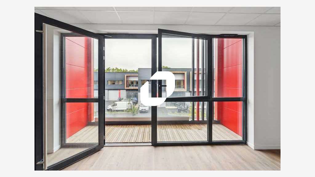 A louer Local d'activité 371m² Eragny