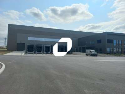 A louer Local d'activité 31504m² Eragny