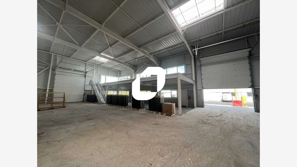 A louer Local d'activité 3220m² Escaudain
