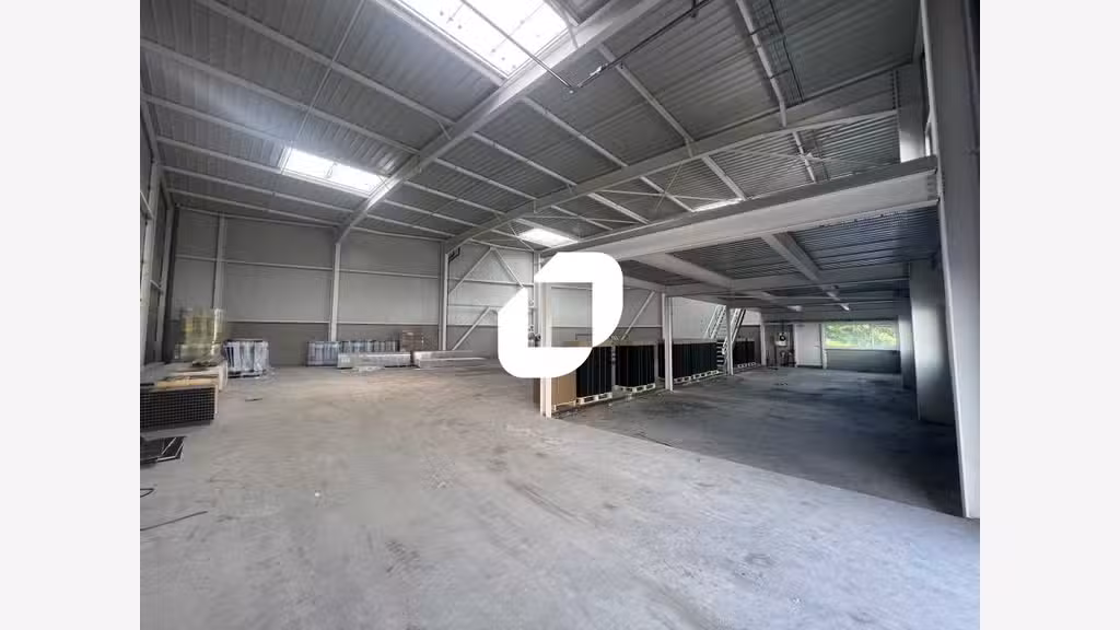 A louer Local d'activité 3220m² Escaudain