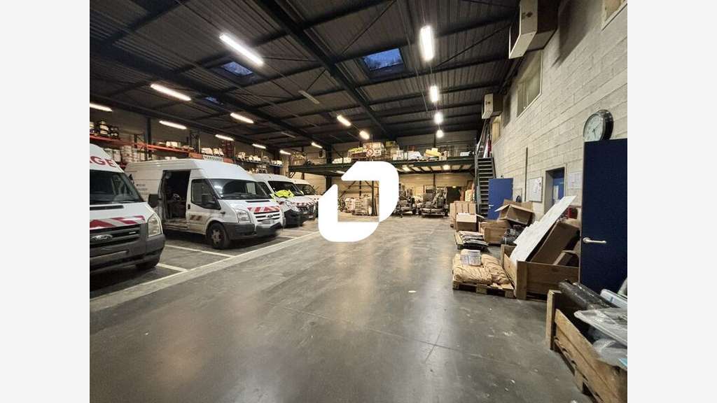 A louer Local d'activité 735m² Etrechy