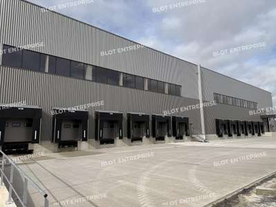 Loue cellules logistiques neuves 12 000m² Etrelles