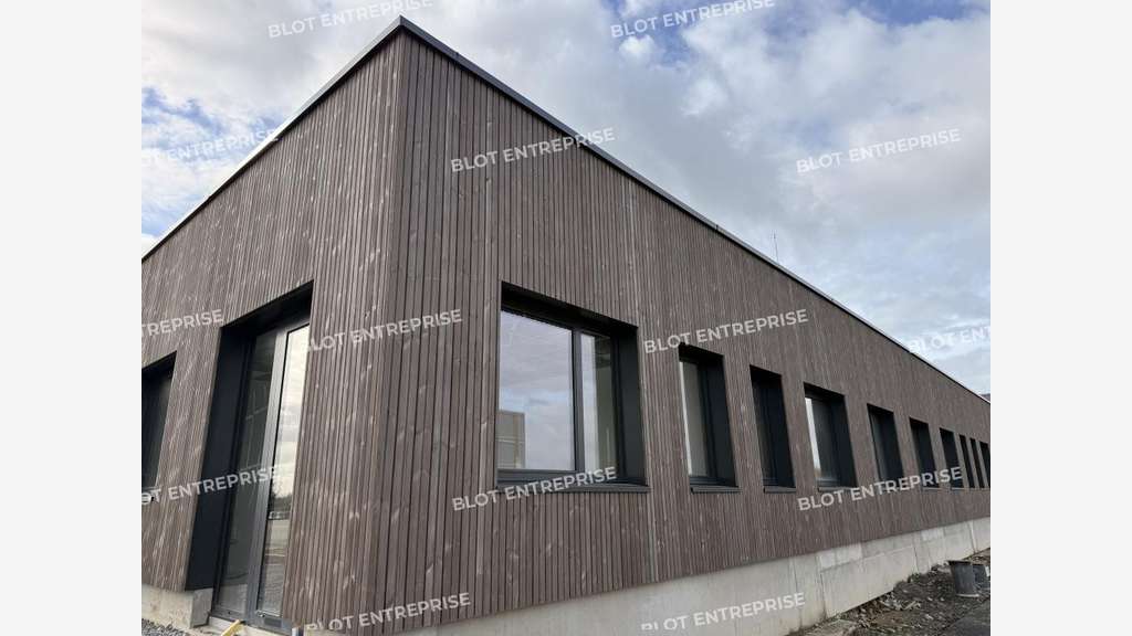 Loue cellules logistiques neuves 12 000m² Etrelles