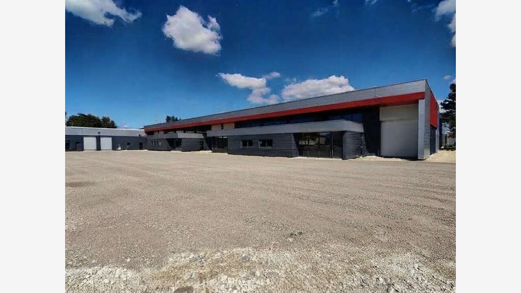 Local d'activités 2 480 m² à louer - Étupes (25)