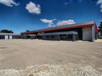 Local d'activités 2 480 m² à louer - Étupes (25)