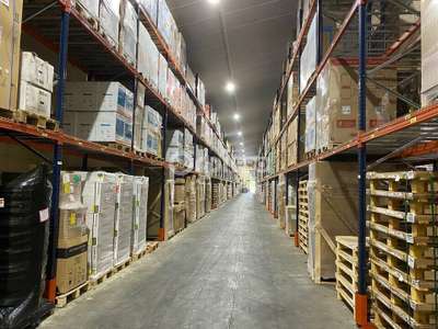 Location Locaux d'activités - Entrepôts à Evellys