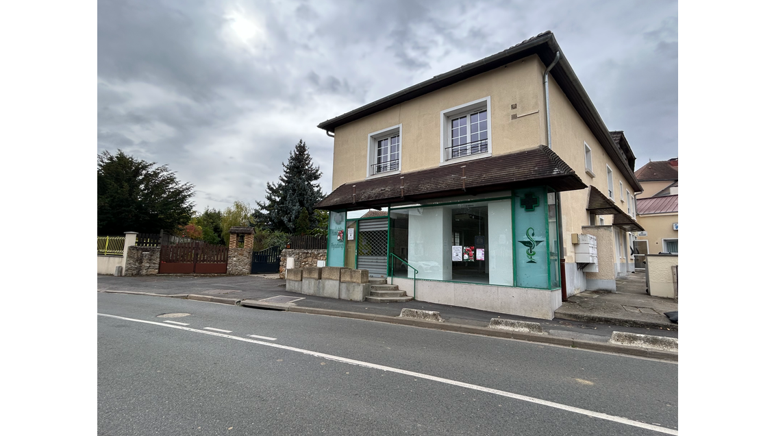 Local avec appartement secteur Nozay les Ulis