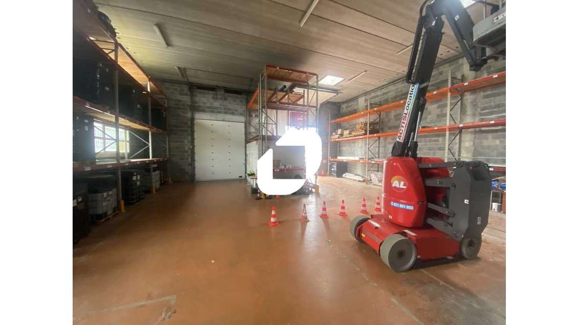 A louer Local d'activité 465m² Eysines