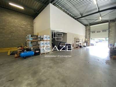 Location Locaux d'activités - Entrepôts à Eysines